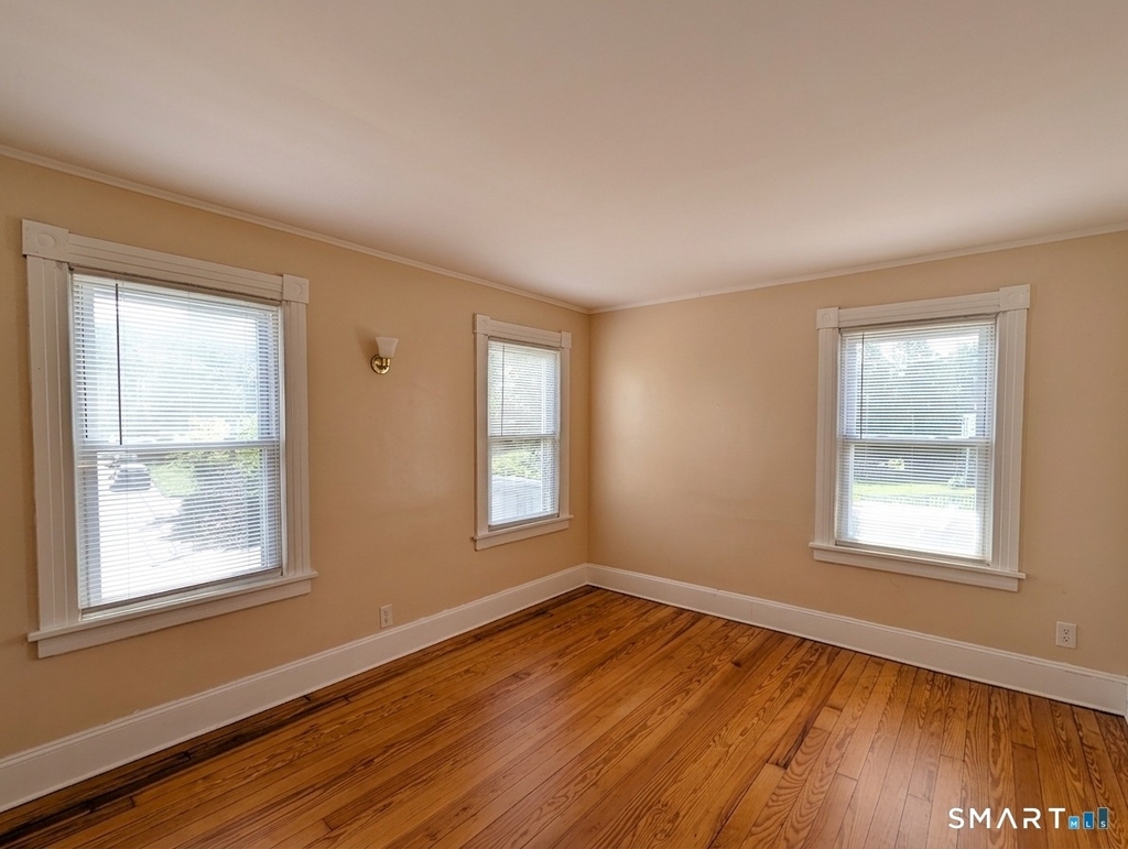 24 Thompson Court - Photo 7