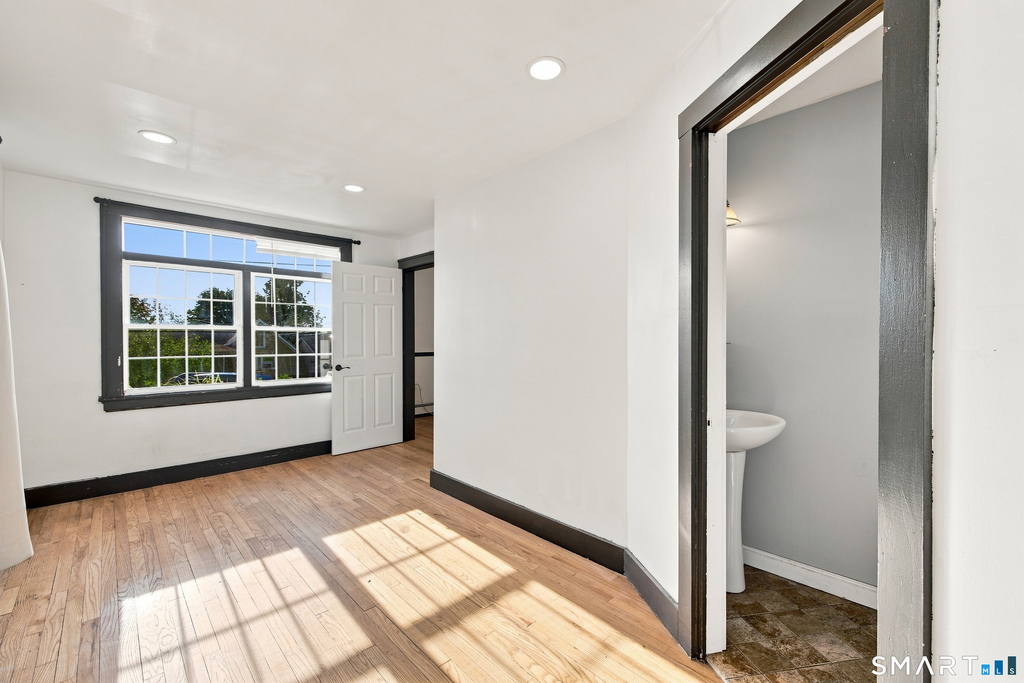 109 Johnson Street - Photo 19