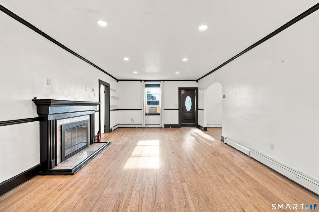 109 Johnson Street - Photo 8