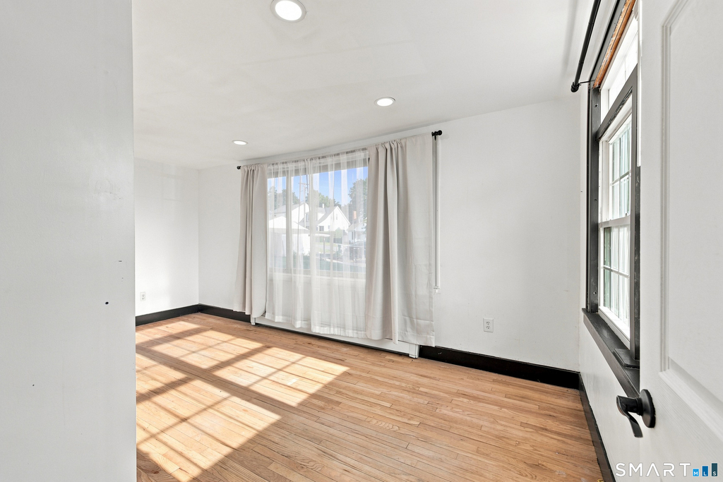 109 Johnson Street - Photo 17