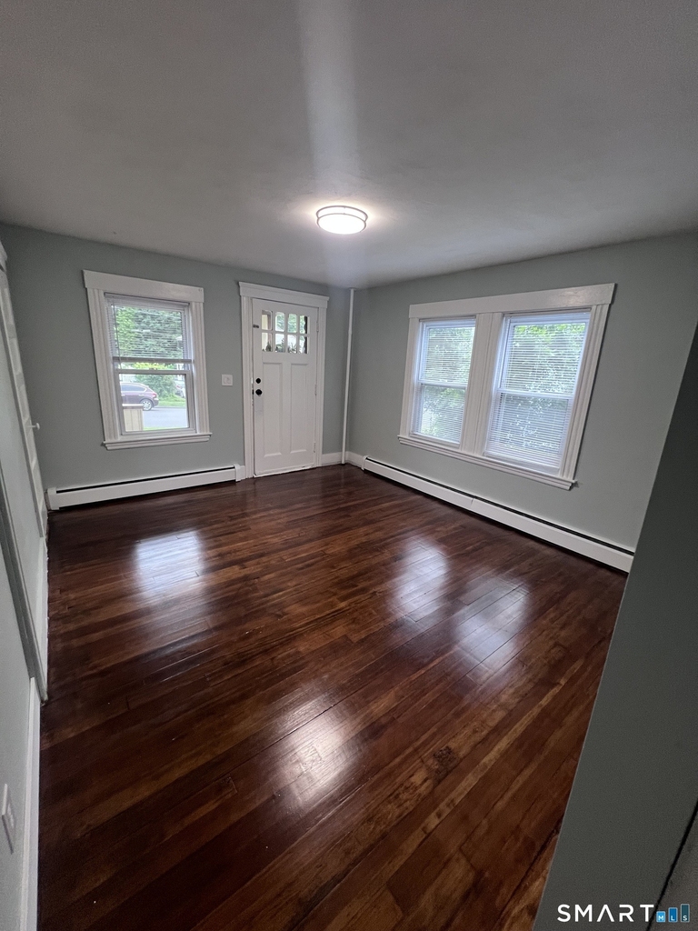 96 Putnam Street - Photo 2