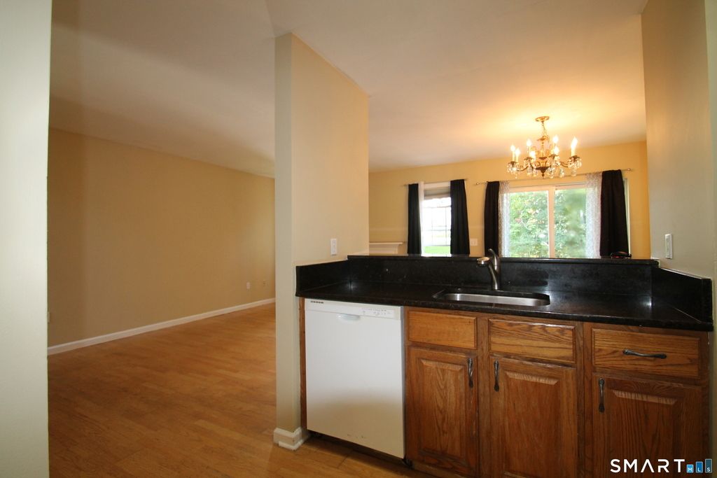 8005 Heartwood Lane - Photo 9