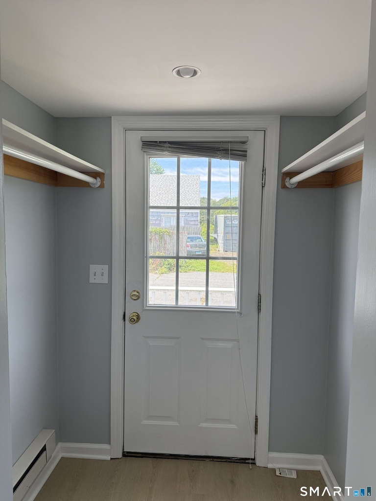 284 Linwood Avenue - Photo 9