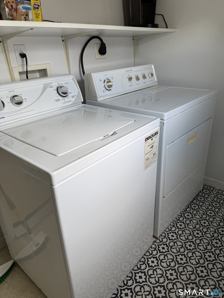 284 Linwood Avenue - Photo 4