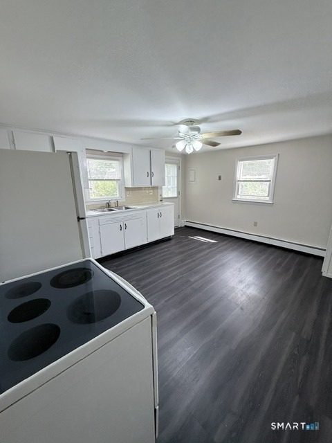 448 Pumpkin Hill Road - Photo 3