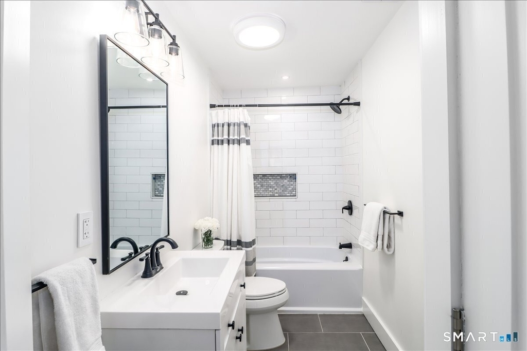58 Davenport Drive - Photo 17