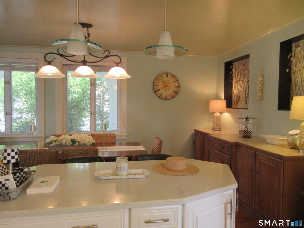 10 Elliott Avenue - Photo 6