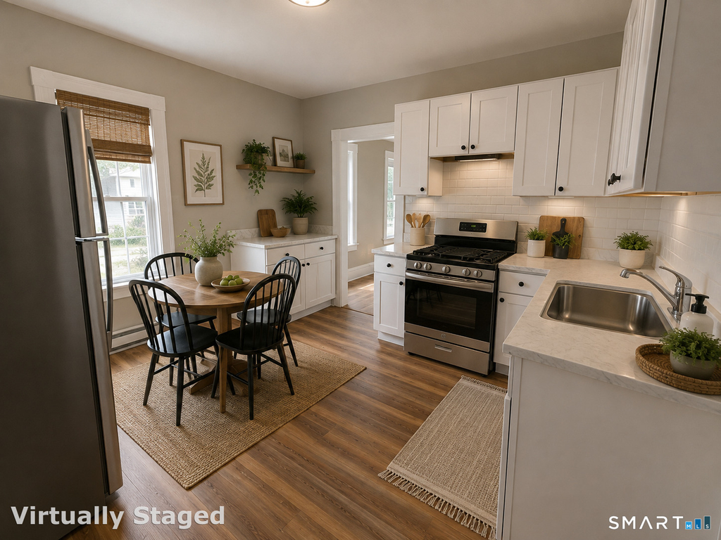 990 Pembroke Street - Photo 2
