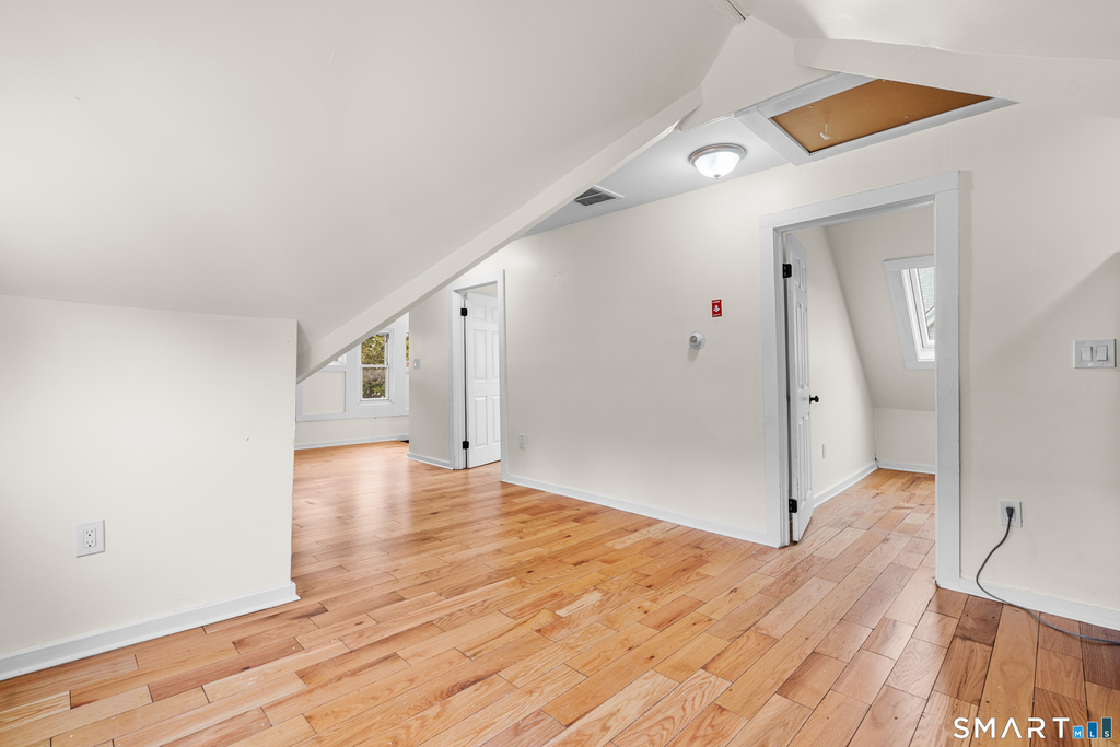 693 Dixwell Avenue - Photo 7