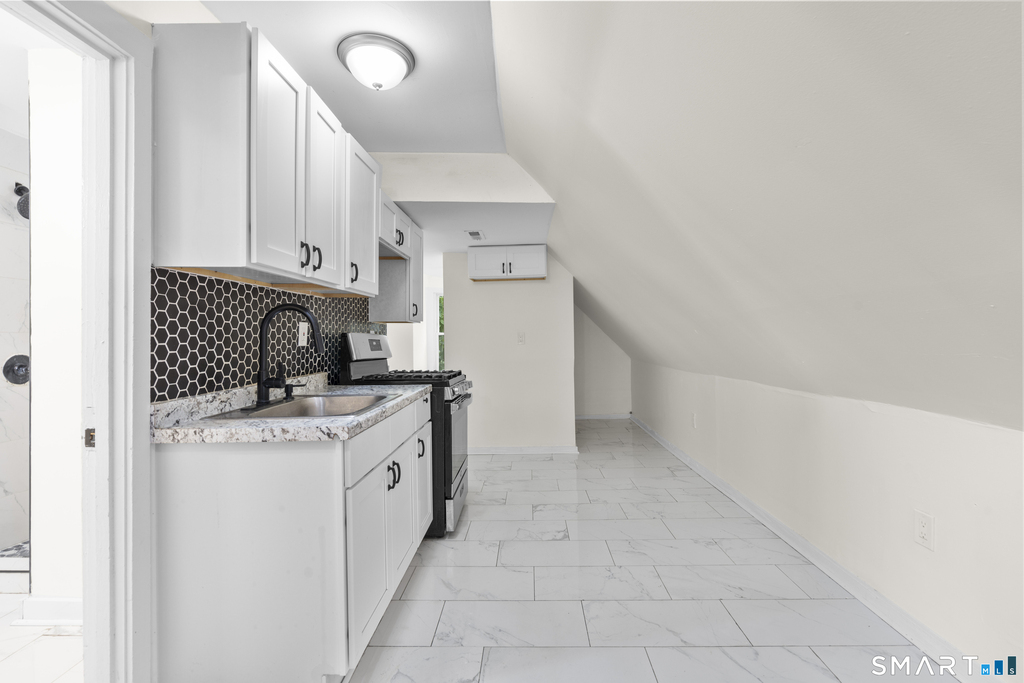 693 Dixwell Avenue - Photo 2