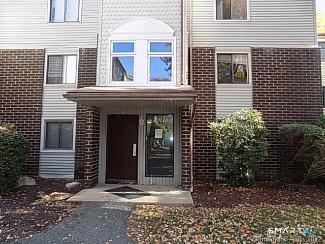 7 Padanaram Road - Photo 0