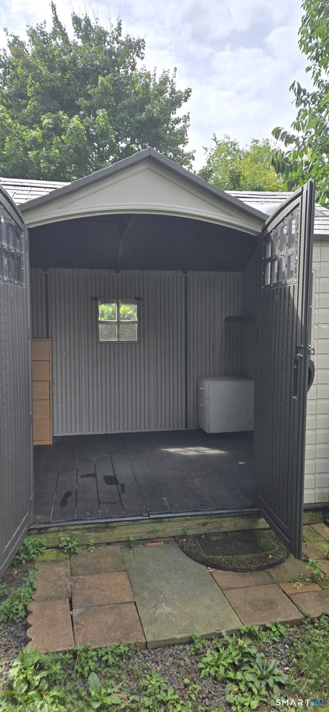 453 Strickland Street - Photo 24