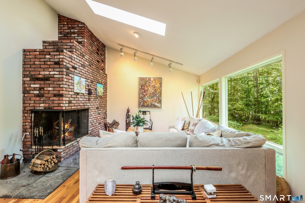69 Studio Road - Photo 10