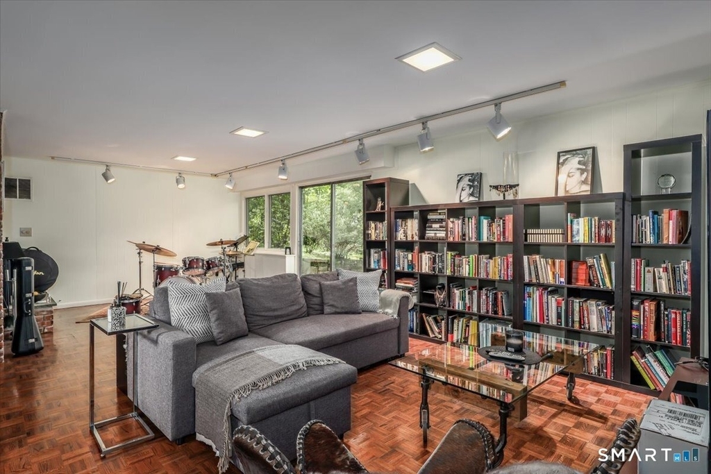 69 Studio Road - Photo 26
