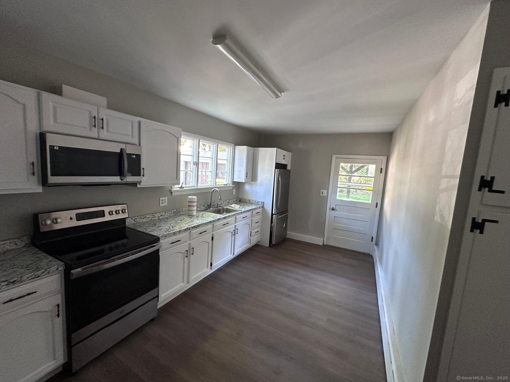 10 Fleming Street - Photo 2