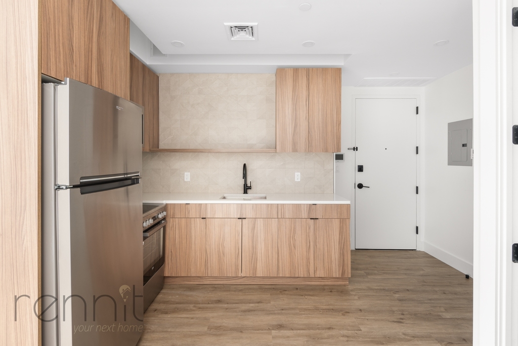 35 Kingston Avenue - Photo 5
