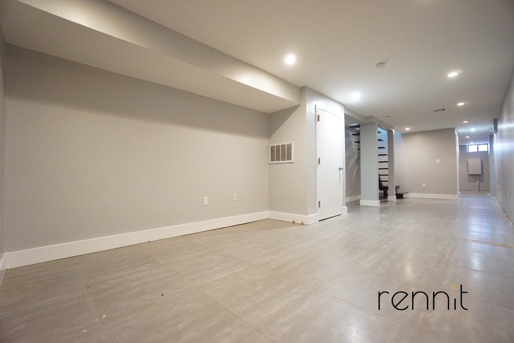 161 Harman Street - Photo 16