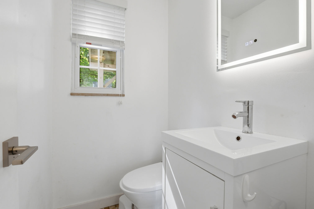 739 Crystal Drive - Photo 10