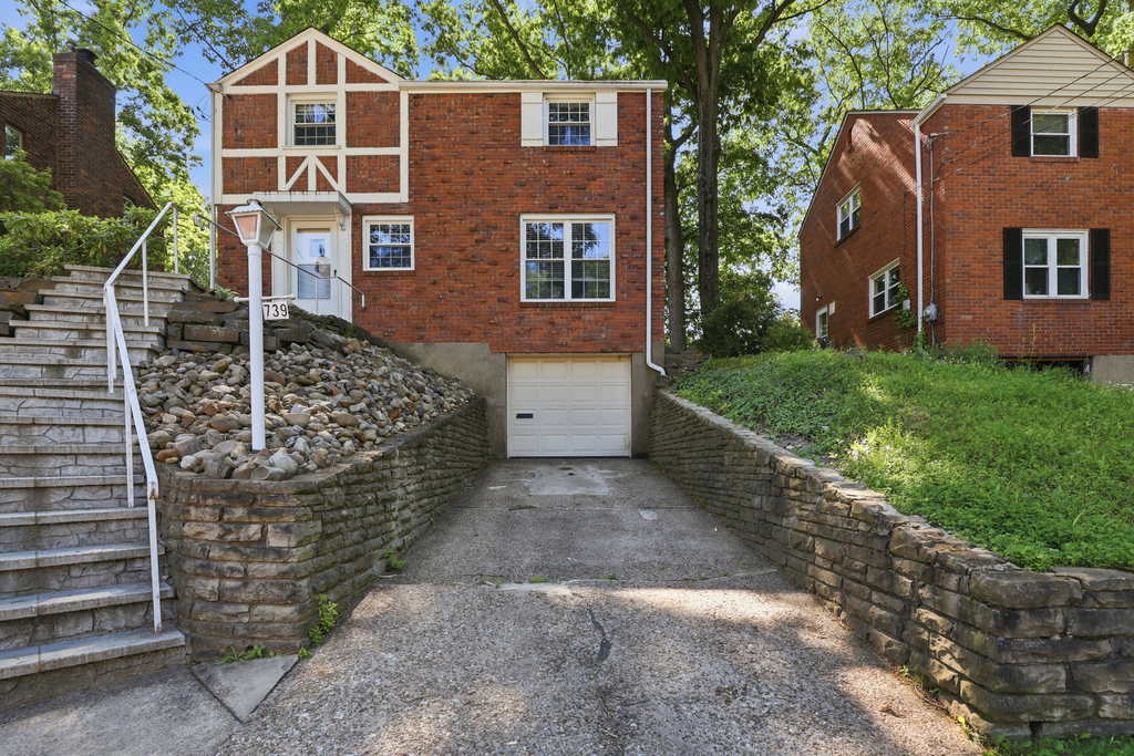 739 Crystal Drive - Photo 0