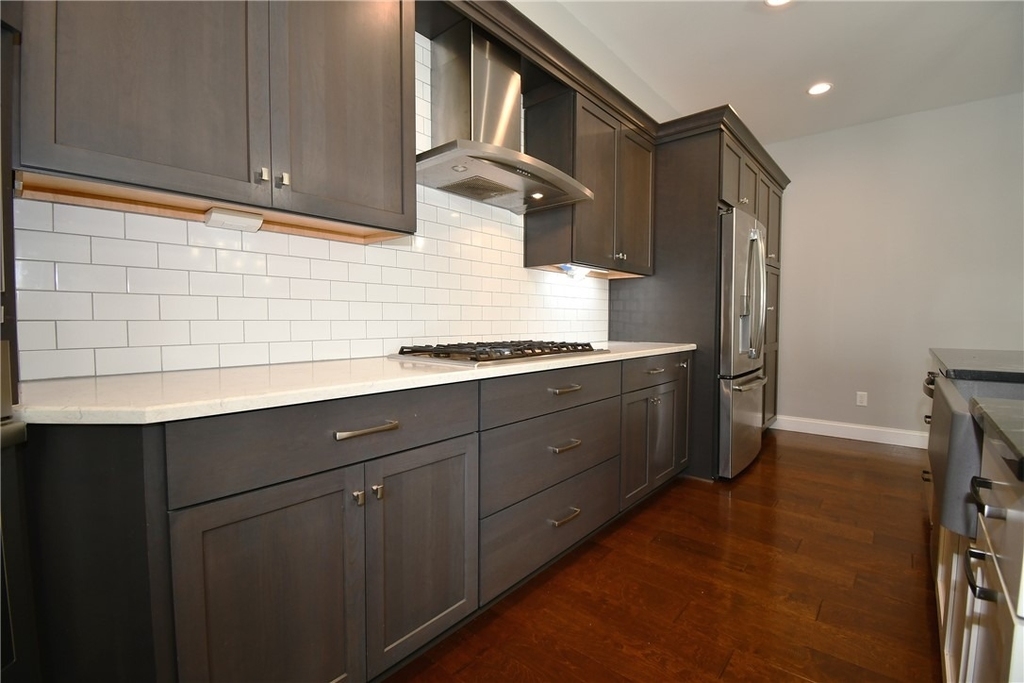 212 Park Pl - Photo 8