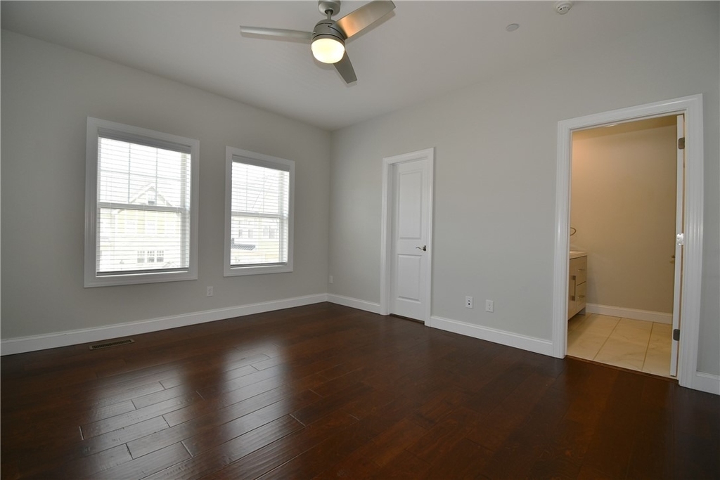 212 Park Pl - Photo 12