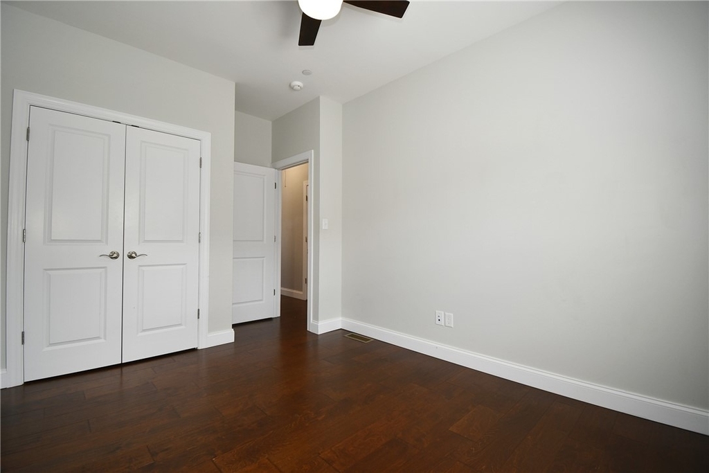 212 Park Pl - Photo 17