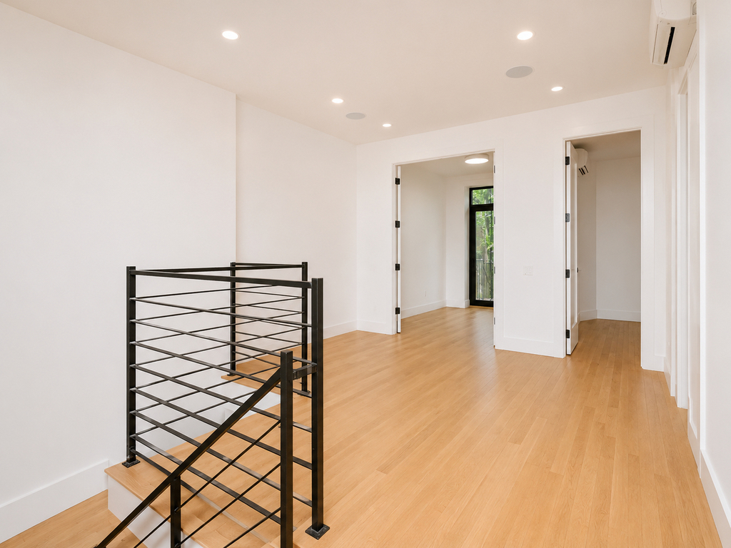 1027 Putnam Avenue - Photo 3