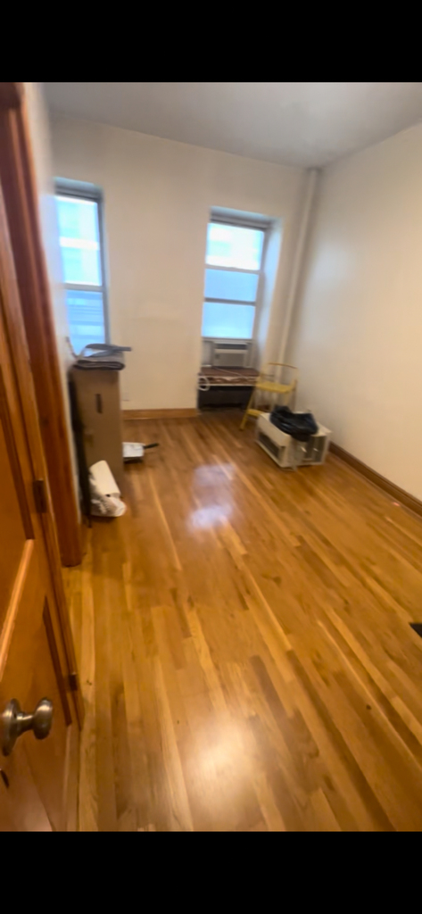 440 East 58th Street - Photo 7