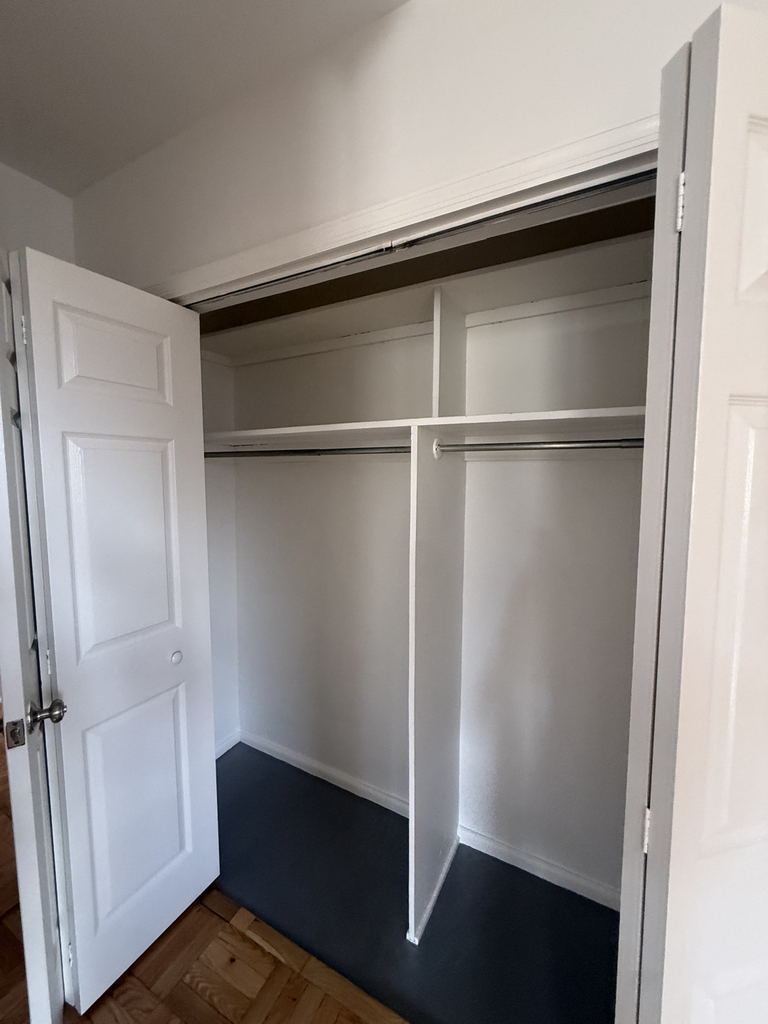 435 East 79th Street - Photo 8