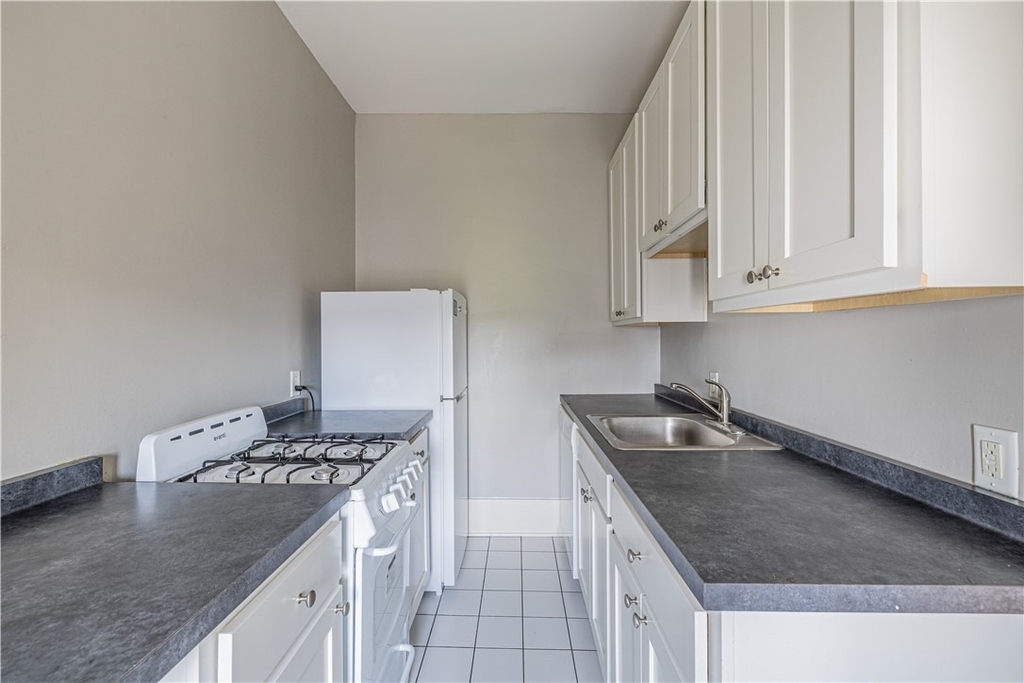 148 Gibbs Street - Photo 10