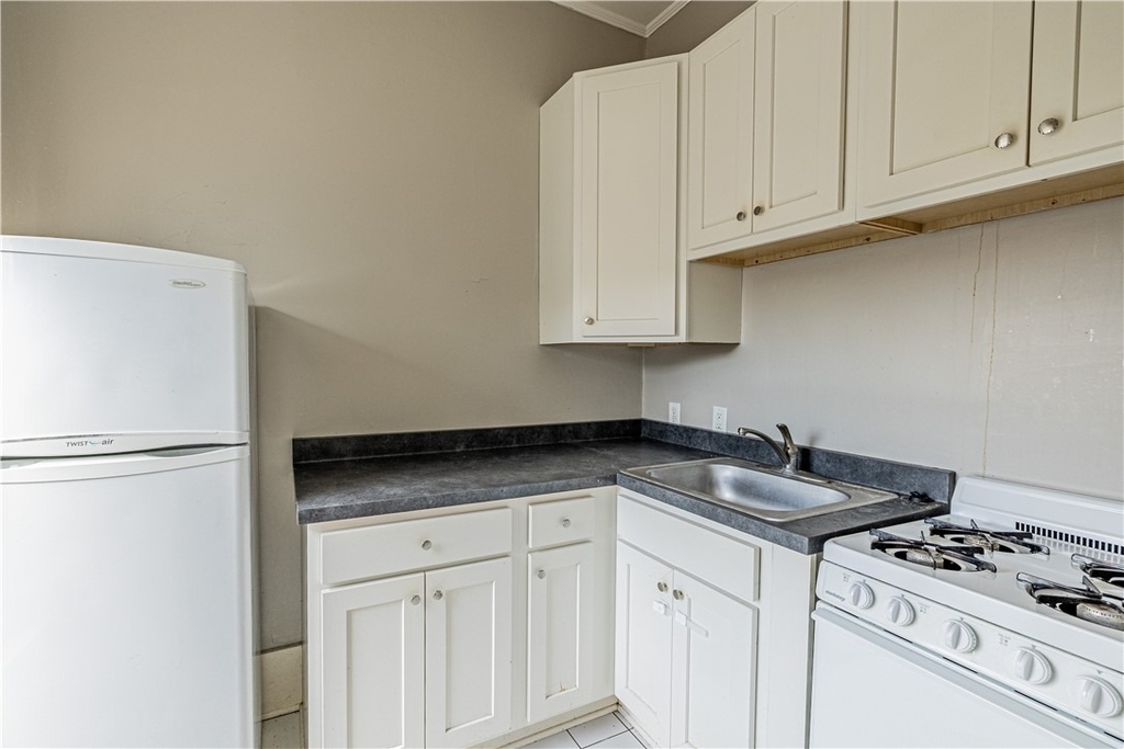 140 Gibbs Street - Photo 11