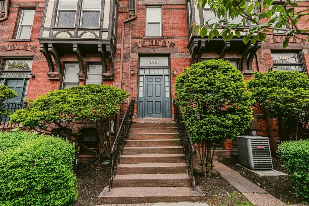 140 Gibbs Street - Photo 15
