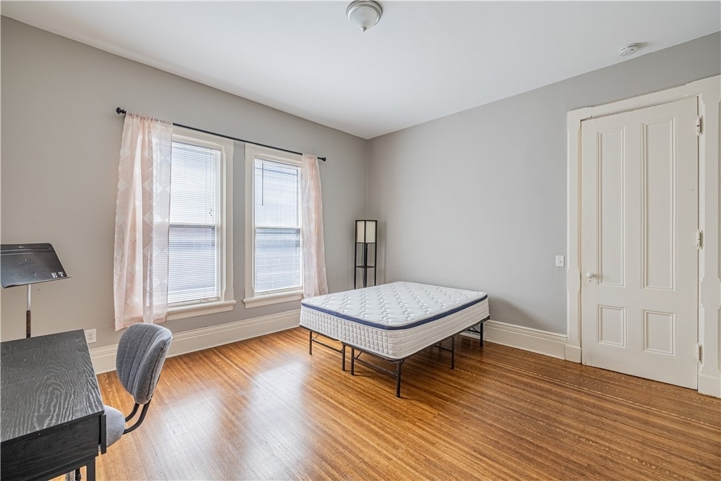130 Gibbs Street - Photo 14