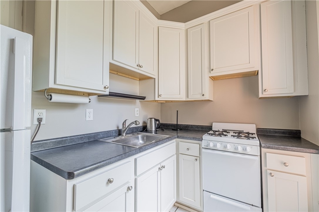 130 Gibbs Street - Photo 17