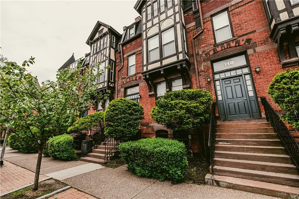 136 Gibbs Street - Photo 18