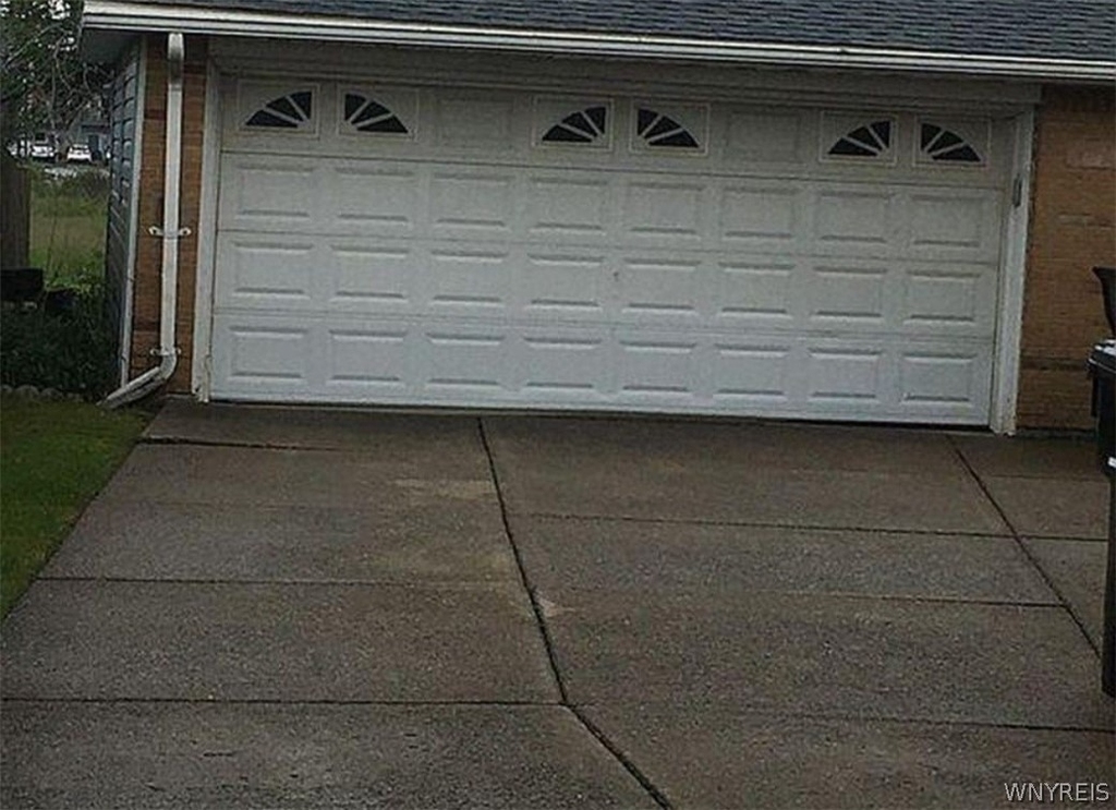 299 Joseph Drive - Photo 6