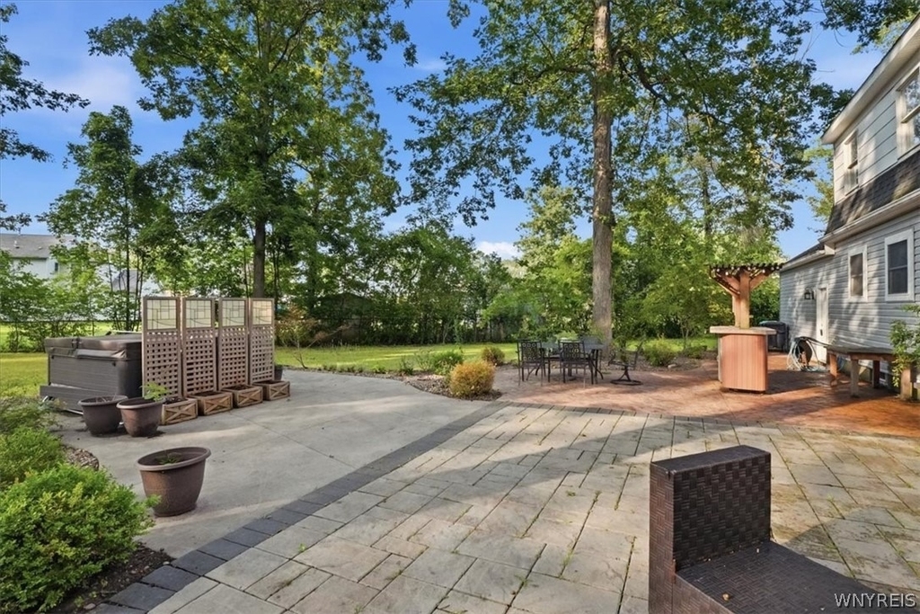 125 Amberwood Drive - Photo 46