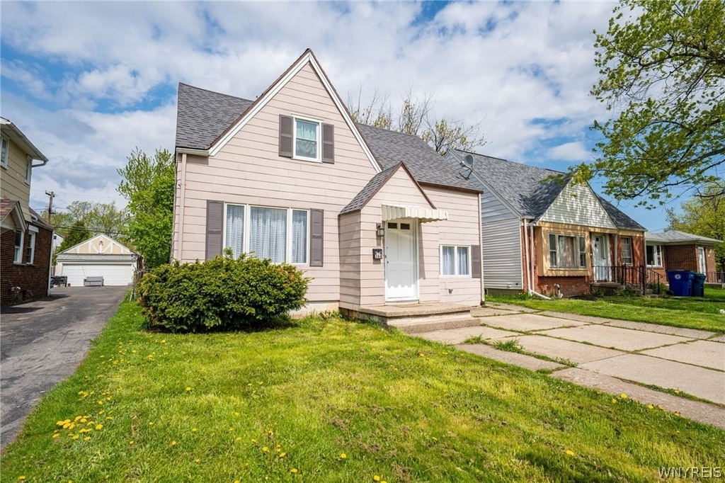 368 Grover Cleveland Highway - Photo 0