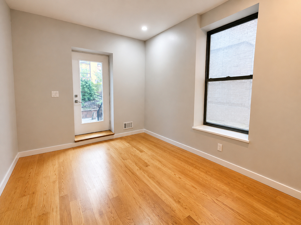 662 Park Place - Photo 5