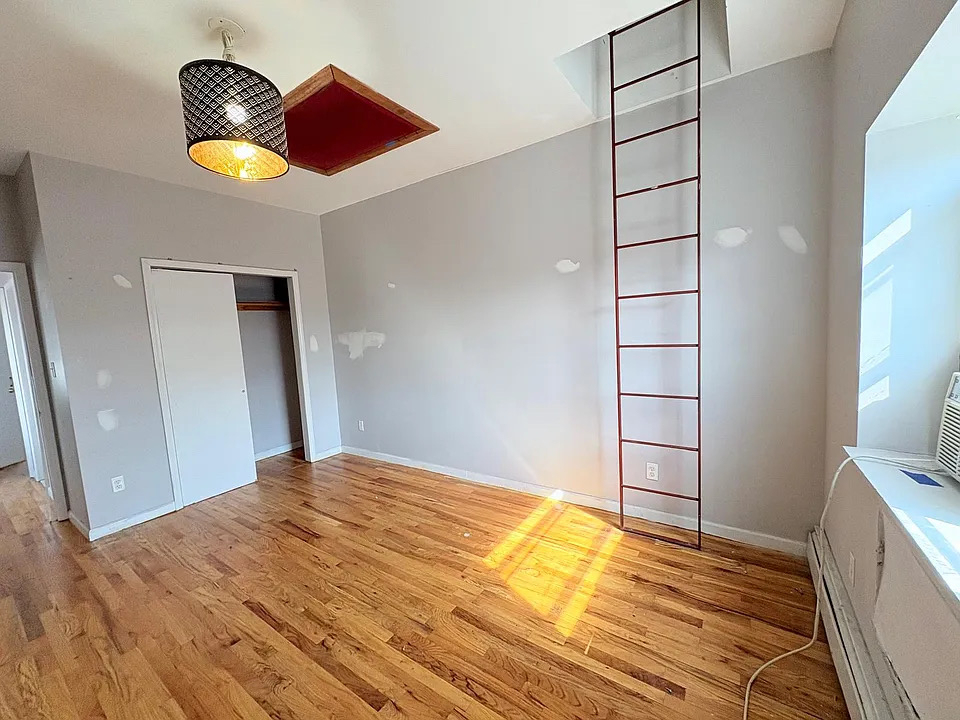 267 Hull Street - Photo 2