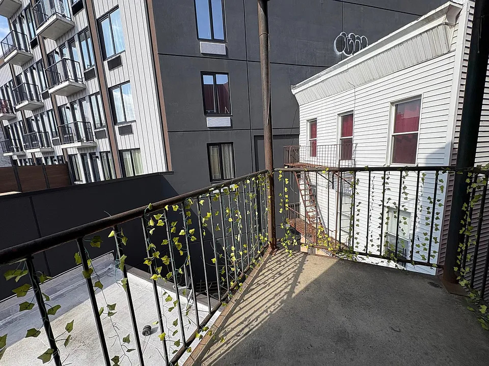 267 Hull Street - Photo 11
