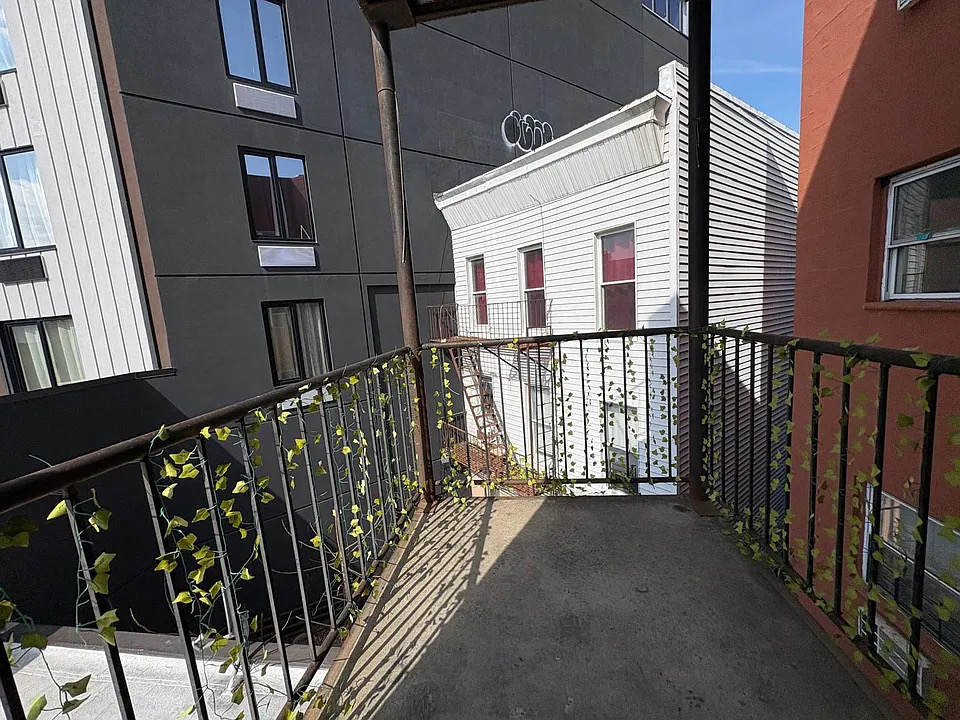 267 Hull Street - Photo 12
