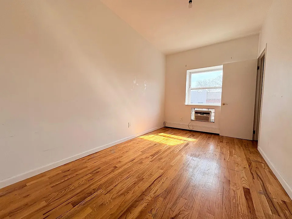 267 Hull Street - Photo 3