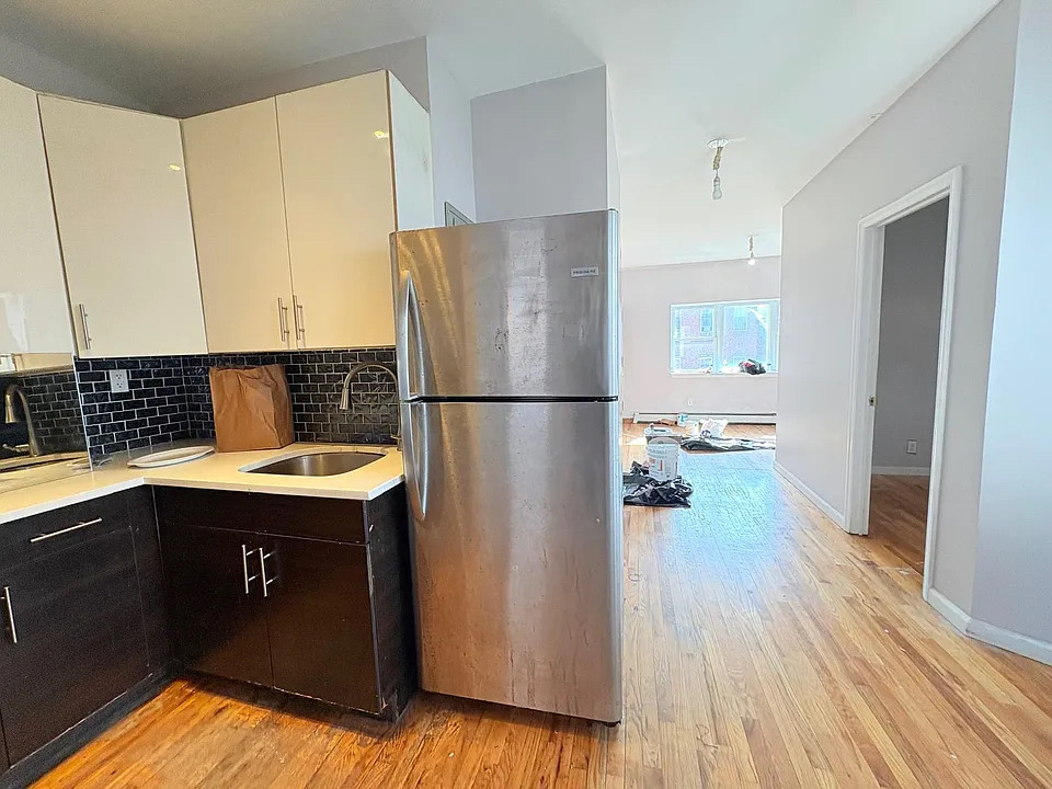 267 Hull Street - Photo 9