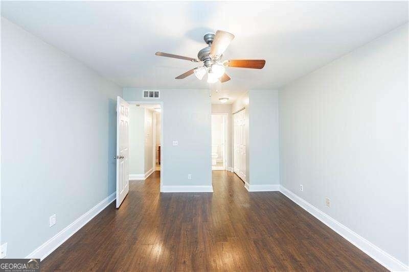 2657 Lenox Road - Photo 14
