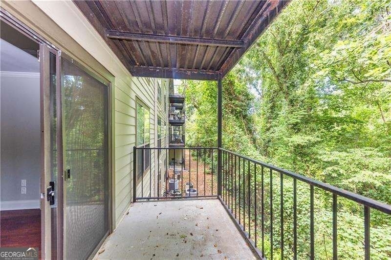 2657 Lenox Road - Photo 22