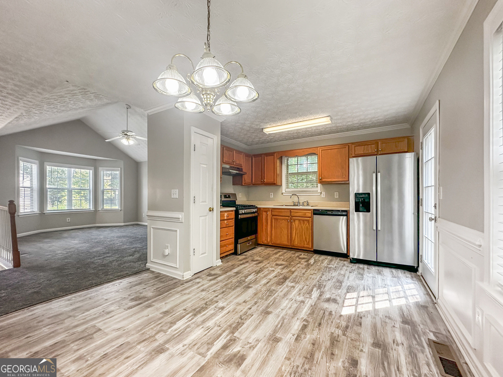 335 Paradise Drive - Photo 6