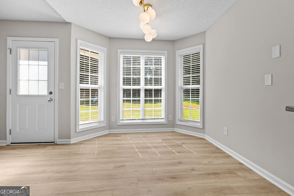 1587 Brush Creek Dr - Photo 9