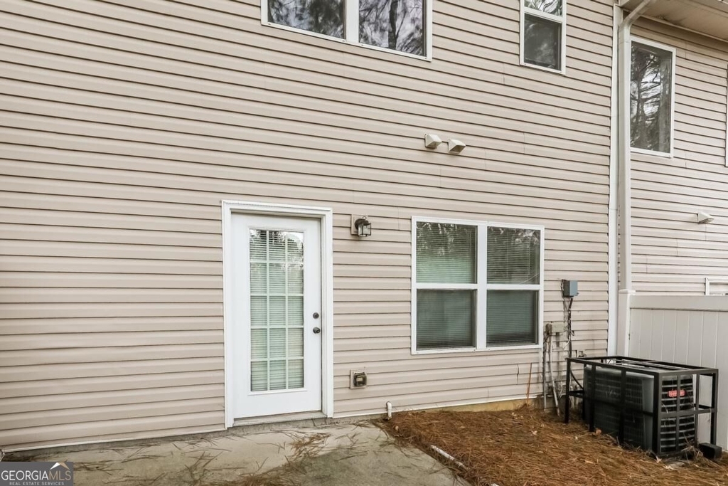 2555 Flat Shoals Road - Photo 14