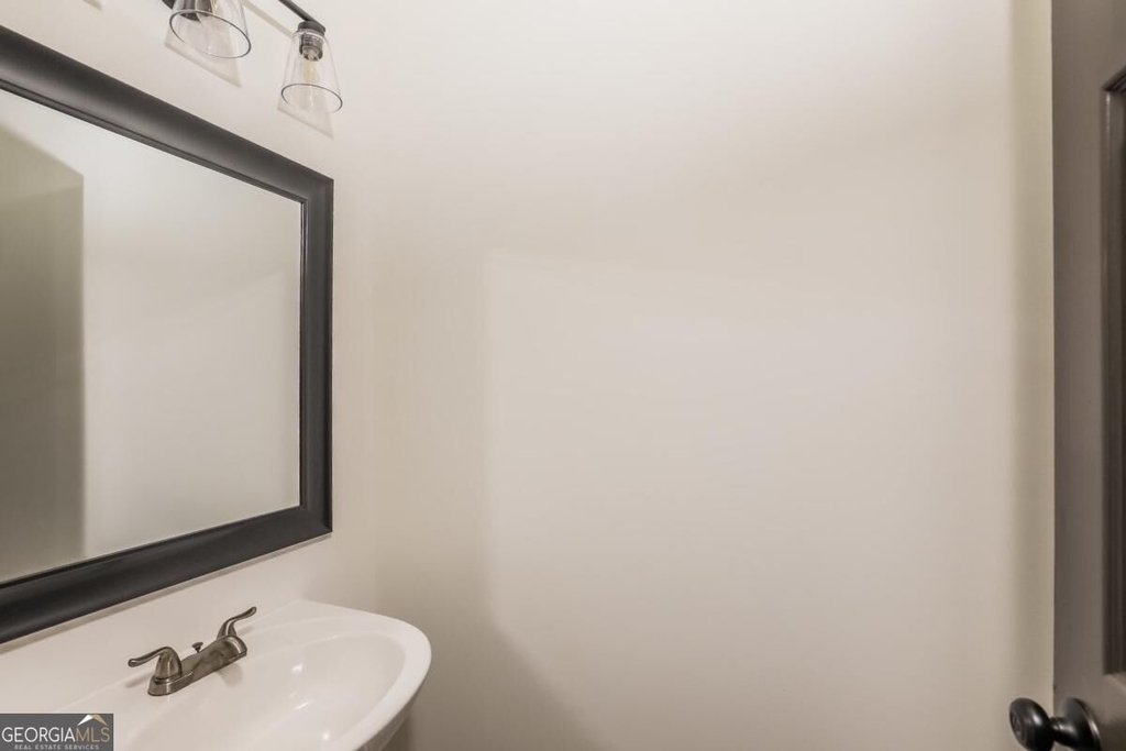 2555 Flat Shoals Road - Photo 13